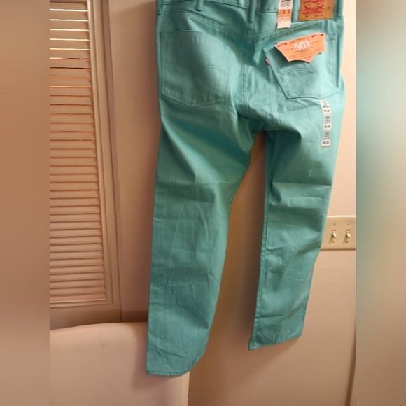 Pair of Levi's aqua blue pants, Size 40 x 30 - Picture 7 of 7